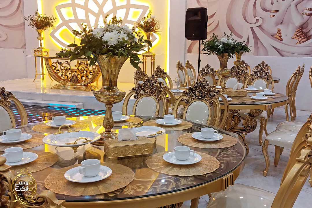 میز آرایی در باغ تالار خاتون اندیشه