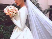 لباس عروس پوشیده