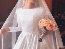 لباس عروس پوشیده