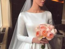 لباس عروس پوشیده