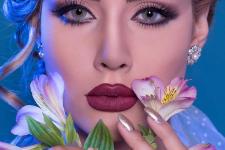 تصویر بند انگشتی میکاپ کلاسیک عروس