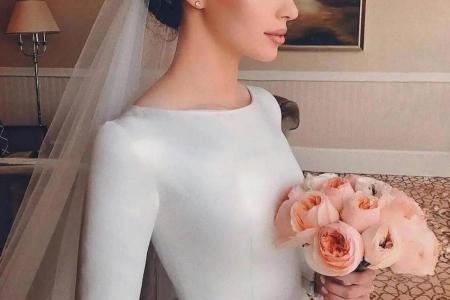 لباس عروس پوشیده